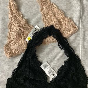 Black & Nude Haley lace bralette😍